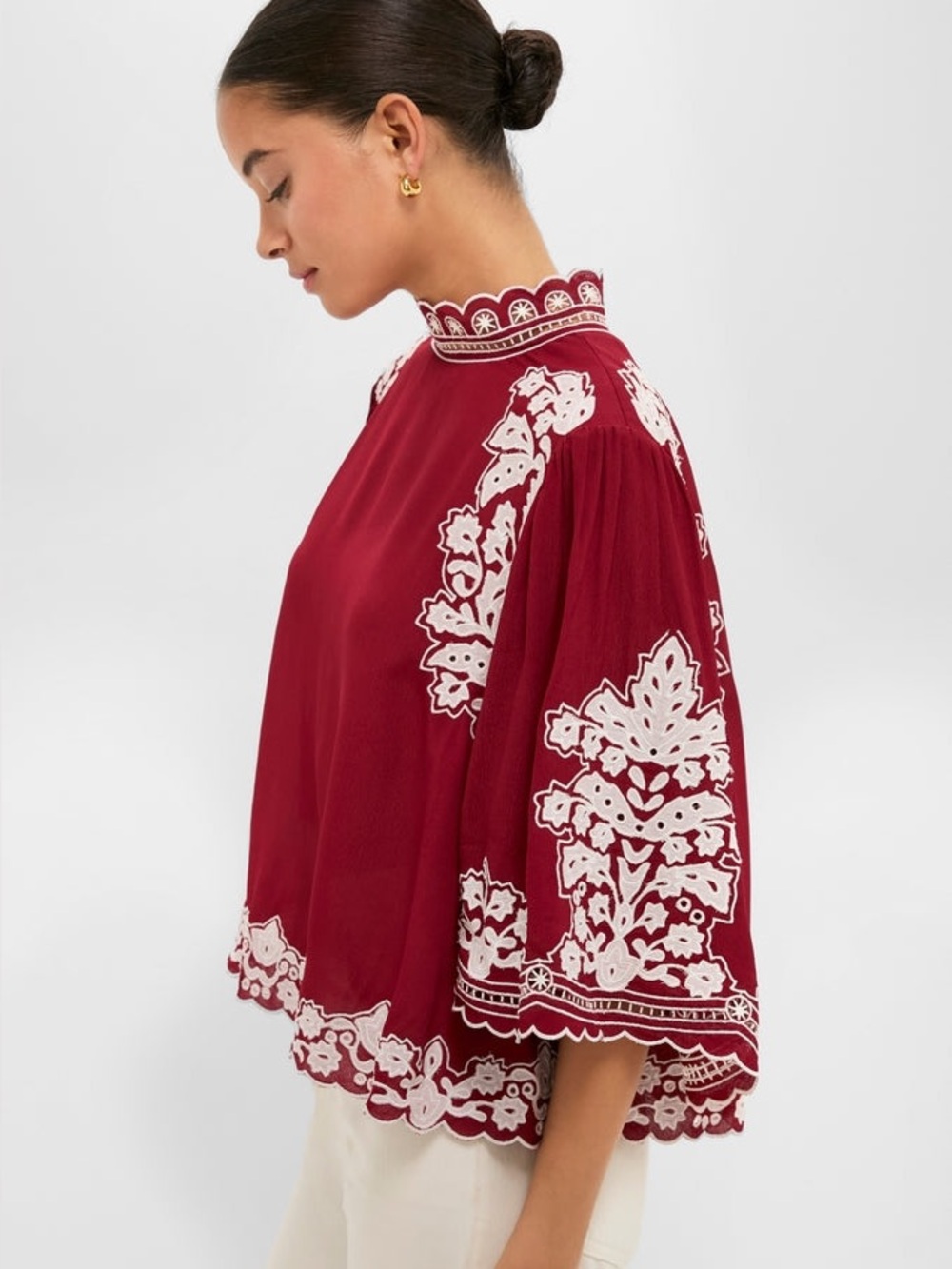 Farm Rio Burgundy Bicolor Palm Tree Embroidery Blouse - Picture 4 of 9